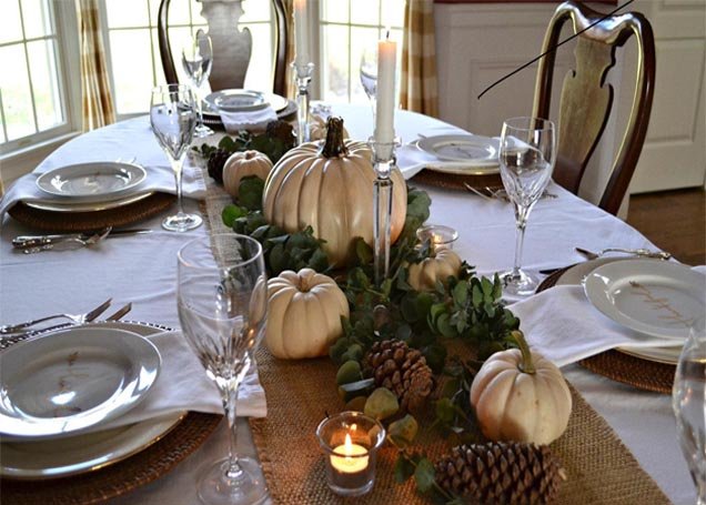 Design a Nature-Inspired Thanksgiving Tablescape